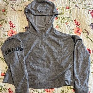 Under Amour size L cropped sweatshirt